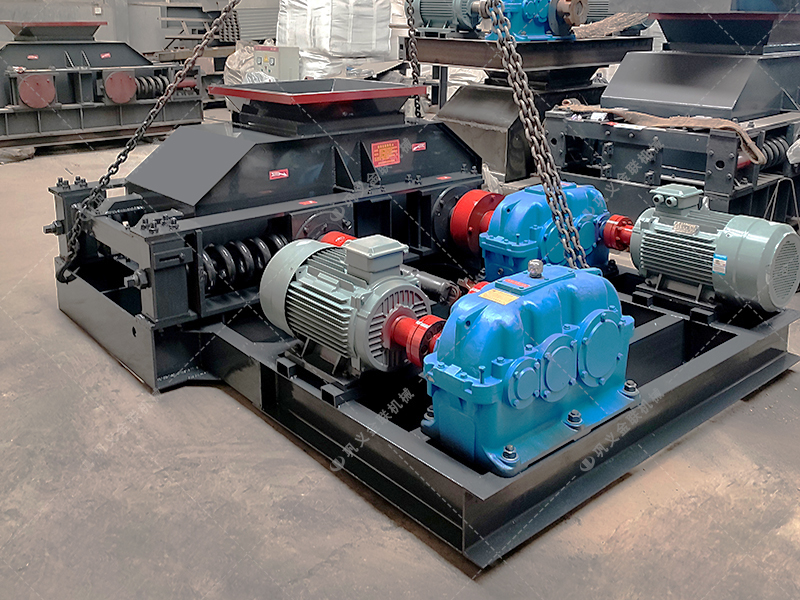 800x600中型對輥破碎機(jī)-對輥式破碎機(jī)發(fā)往廣西